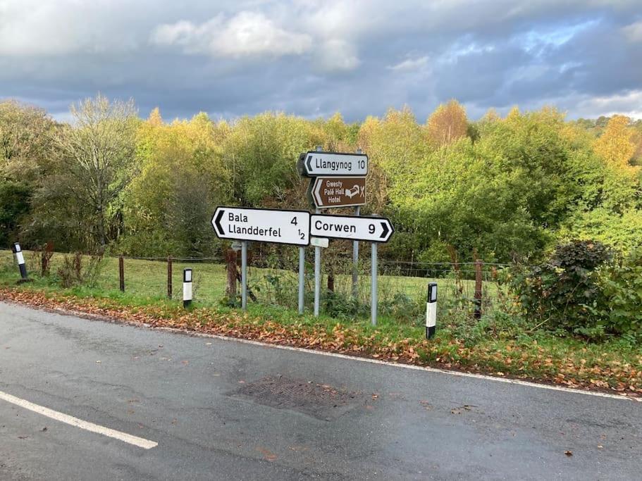 Lovely Peaceful 2 Bed Holiday home Llandderfel