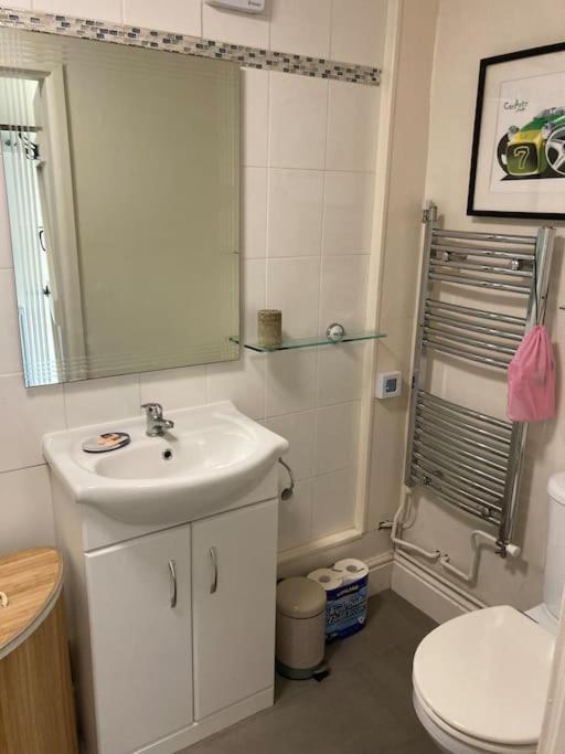 Lovely Peaceful 2 Bed *